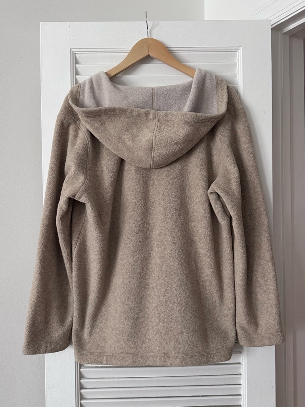 Ralph Lauren Fleece quarter-zip hoodie, tan, leather RL patch at hem, Medium - Picture 3 of 4